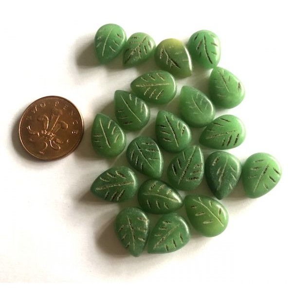 Aventurine Green Leaf X 6